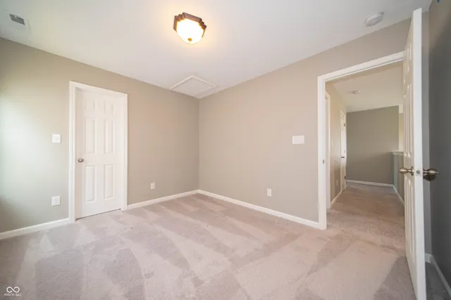 $2,350 | 7062 English Oak Drive, McCordsville, IN 46055