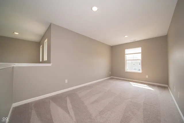 $2,350 | 7062 English Oak Drive, McCordsville, IN 46055