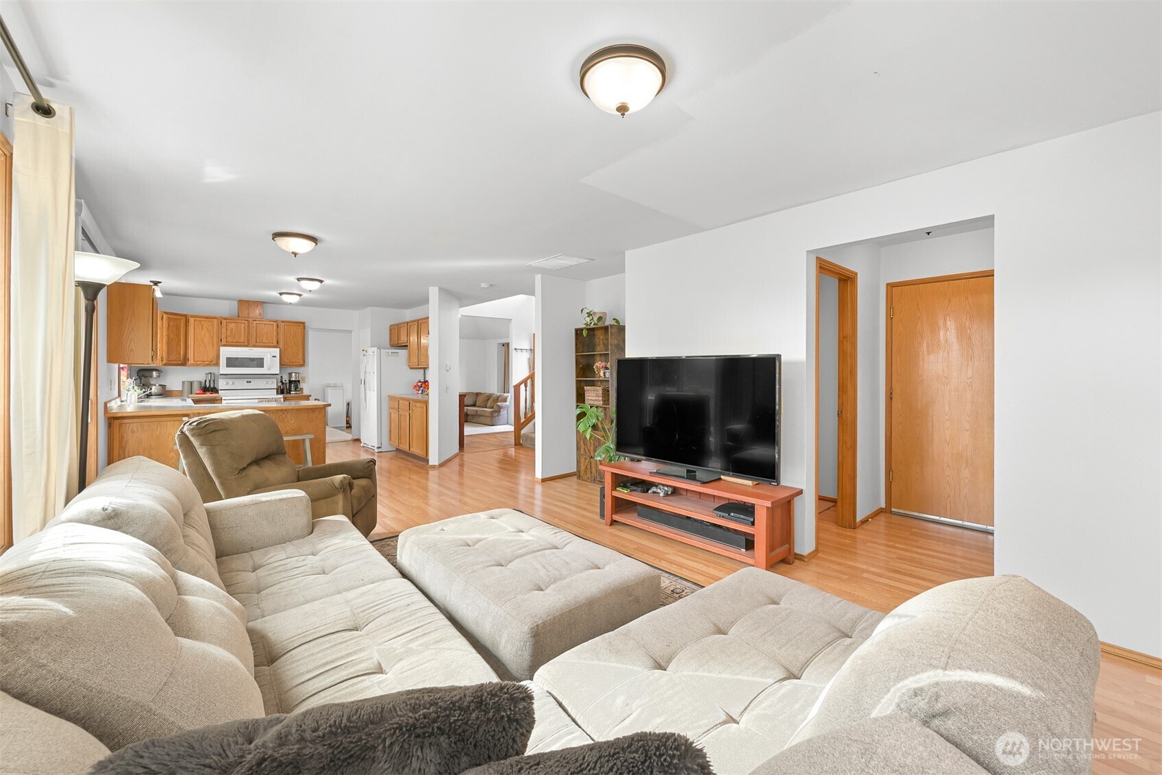 6136 Evergreen Way Ferndale, WA 98248 - Photo 16 of 40