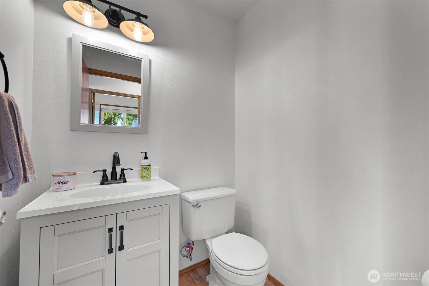 6136 Evergreen Way Ferndale, WA 98248 - Photo 18 of 40