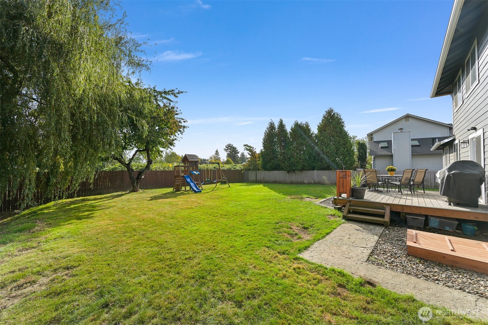 6136 Evergreen Way Ferndale, WA 98248 - Photo 33 of 40