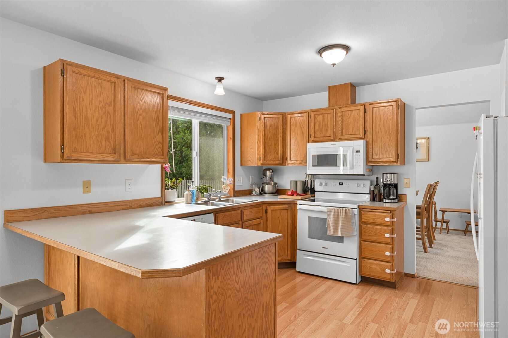 6136 Evergreen Way Ferndale, WA 98248 - Photo 10 of 40