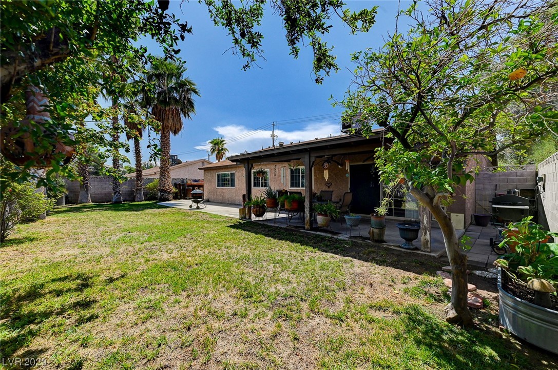 3236 South Lindell Road Las Vegas, NV 89146 - Photo 32 of 35 Gallery Image 32
