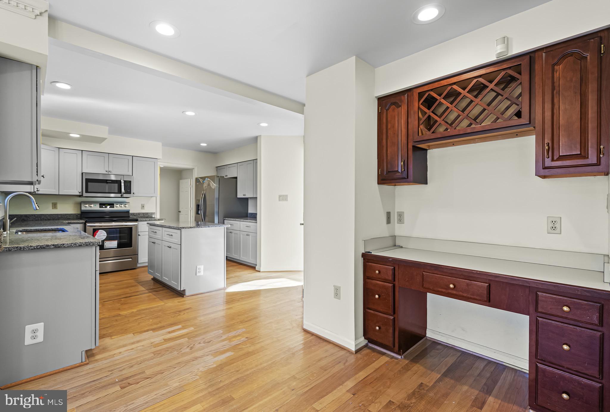 1609 Briggs Chaney Road Silver Spring, MD 20905 - Photo 8 of 43