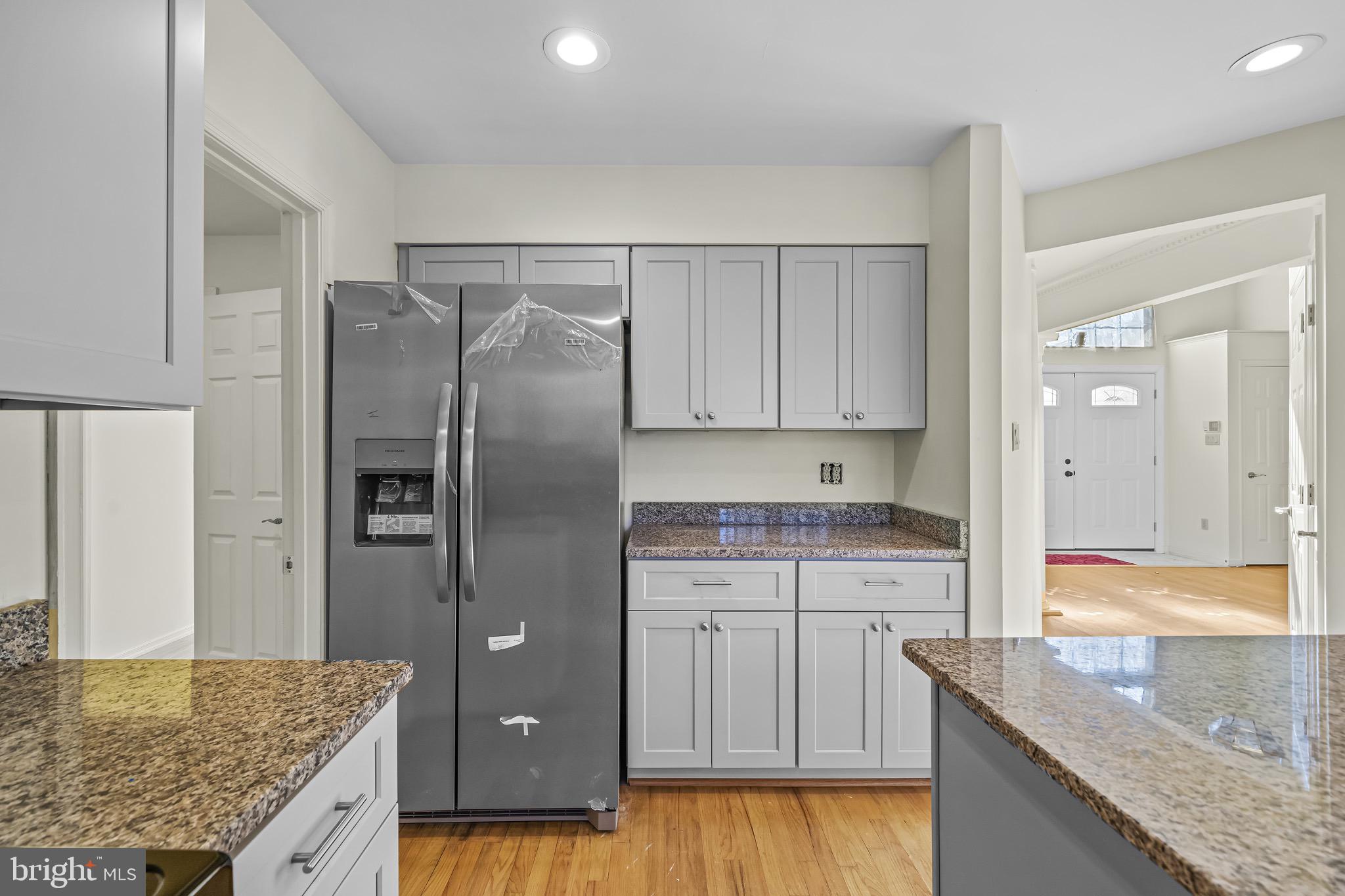 1609 Briggs Chaney Road Silver Spring, MD 20905 - Photo 10 of 43
