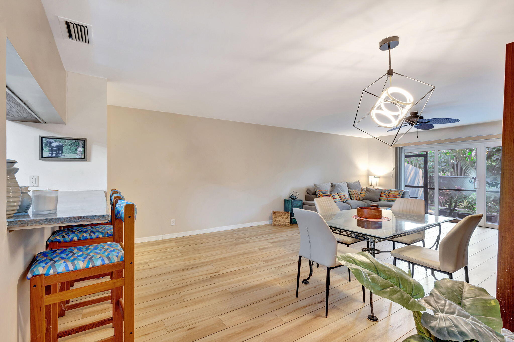 3110 Surf Way, Unit 4 Singer Island, FL 33404 - Photo 12 of 54 Open Concept