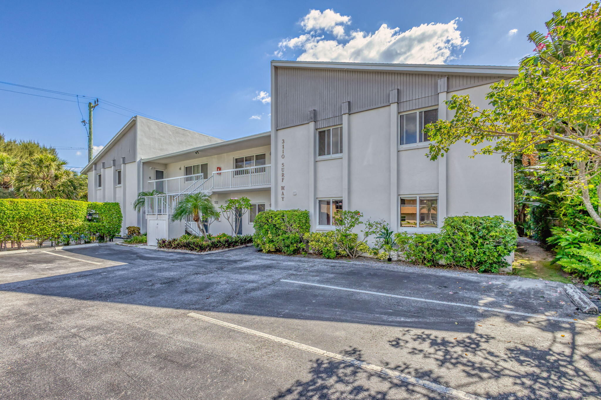 3110 Surf Way, Unit 4 Singer Island, FL 33404 - Photo 45 of 54 Parking