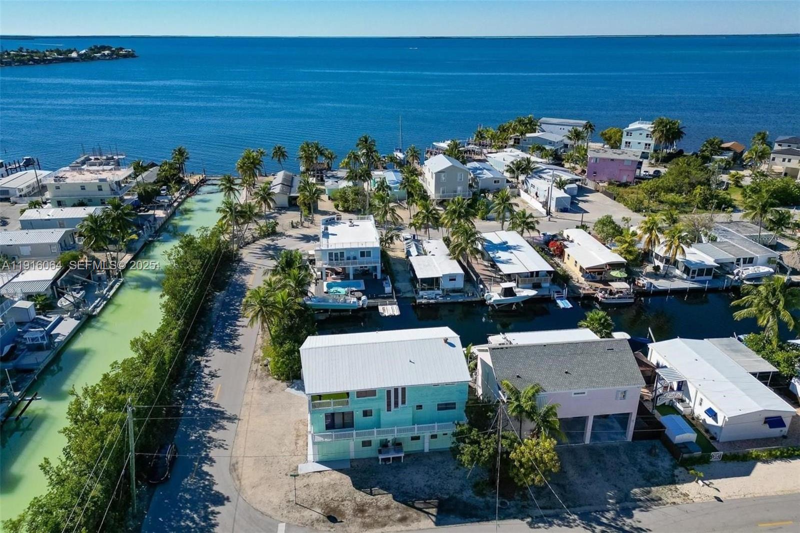 2 Snipe Road Key Largo, FL 33037 - Photo 36 of 41 a view of a city