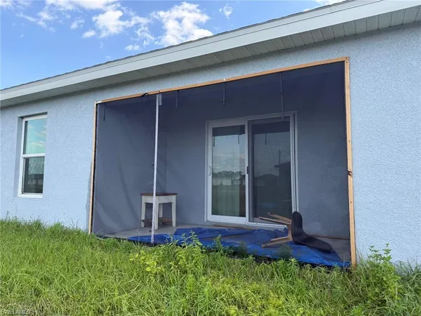 $269,000 | 9026 Justice Circle, LaBelle, FL 33935
