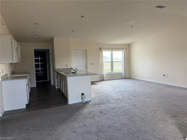 $269,000 | 9026 Justice Circle, LaBelle, FL 33935
