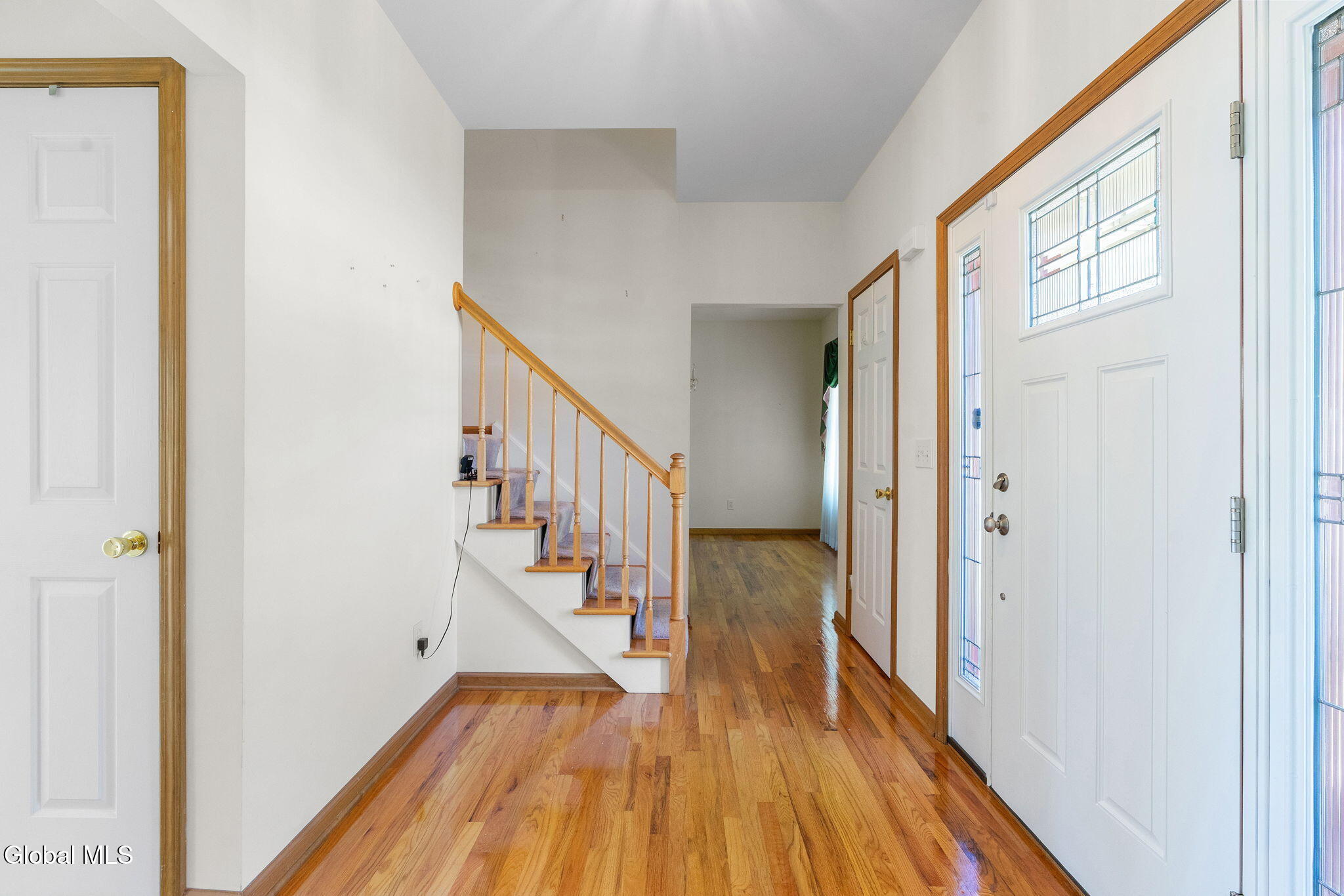 11 Rose Lane Rensselaer, NY 12144 - Photo 5 of 50 6-web-or-mls-11-rose-ln