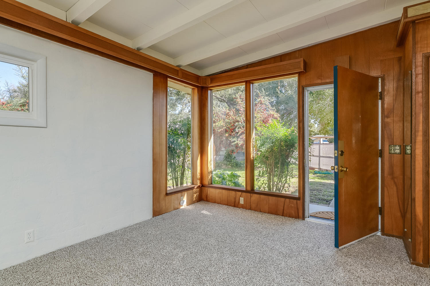 2227 Burnham Road Ojai, CA 93023 - Photo 8 of 34 2227Burnham-8