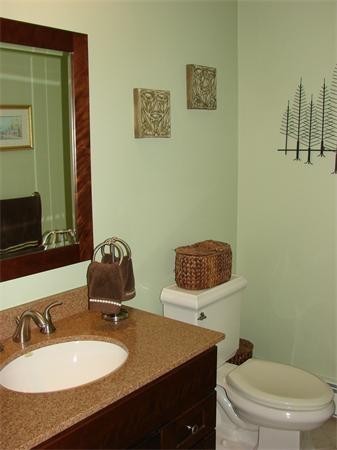 160 Hickory Hill Road North Andover, MA 01845 - Photo 14 of 30 Gallery Image 14