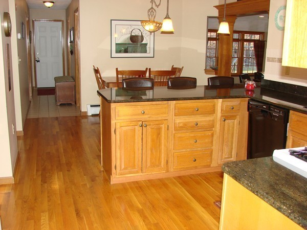 160 Hickory Hill Road North Andover, MA 01845 - Photo 4 of 30 Gallery Image 4