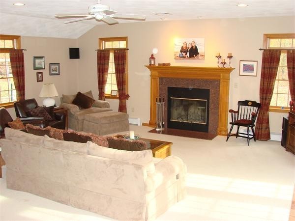 160 Hickory Hill Road North Andover, MA 01845 - Photo 7 of 30 Gallery Image 7