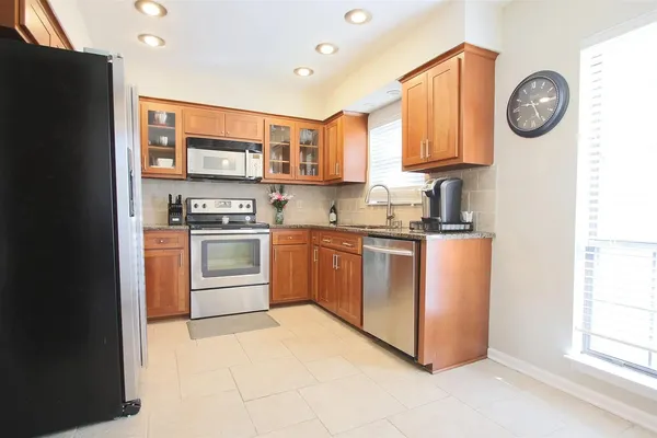 $2,000 | 831 Brentwood Pointe, Brentwood, TN 37027