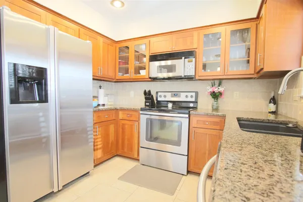 $2,000 | 831 Brentwood Pointe, Brentwood, TN 37027