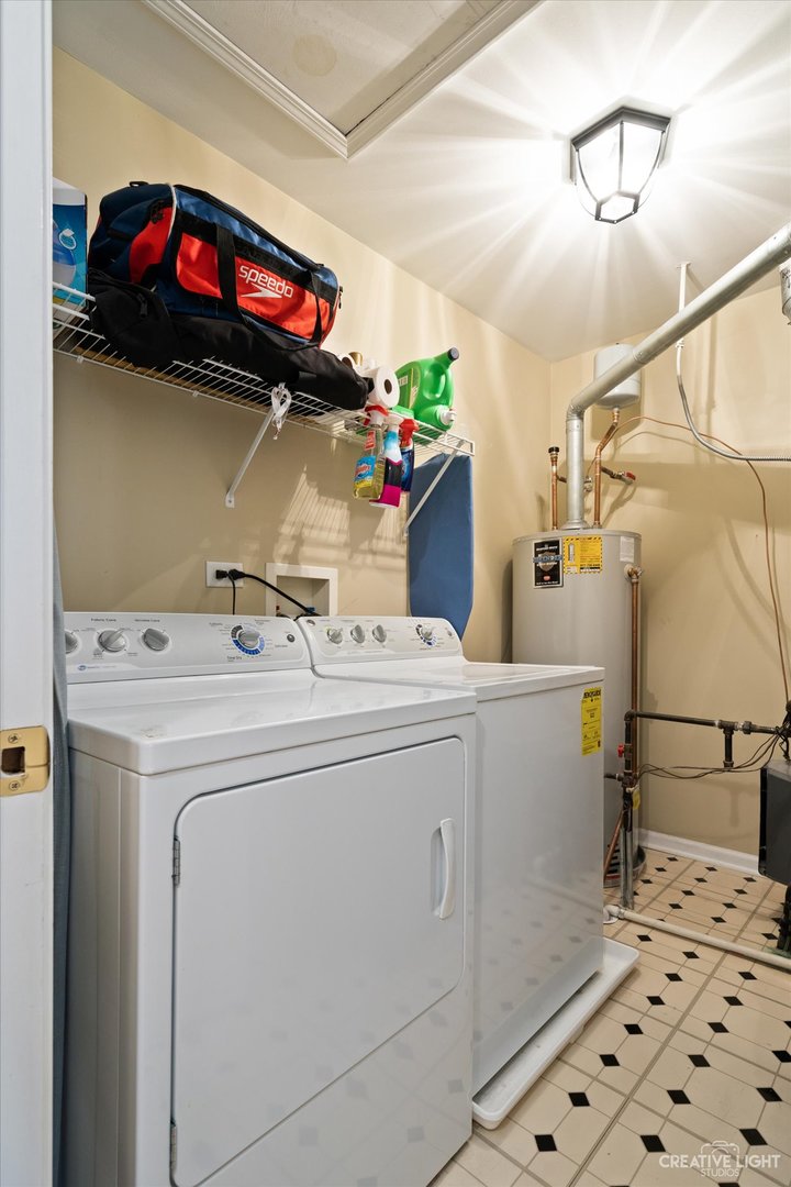 2408 Oneida Lane Naperville, IL 60563 - Photo 15 of 17 a utility room with dryer and washer