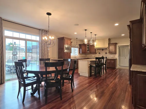 $949,808 | 12432 Tahoe Lane, Mokena, IL 60448