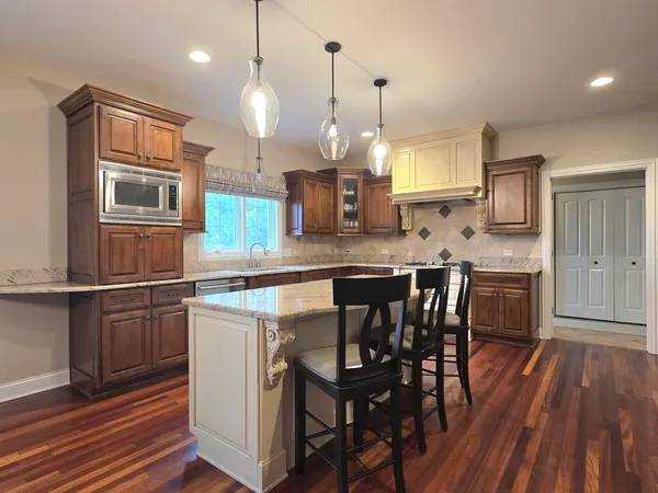 $949,808 | 12432 Tahoe Lane, Mokena, IL 60448