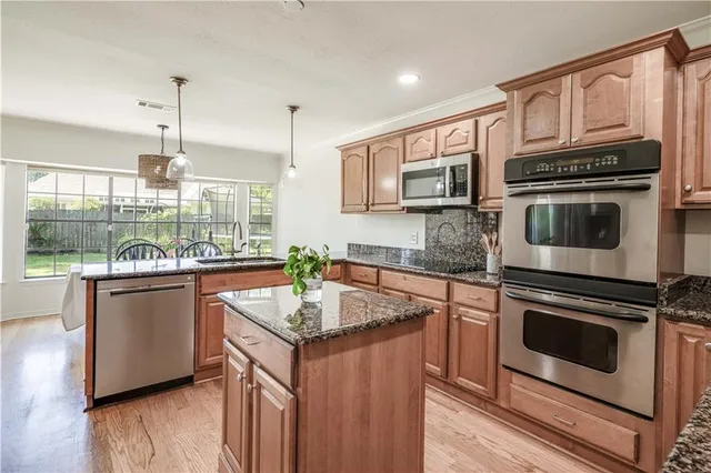 $3,600 | 934 Winona Drive, Mandeville, LA 70471