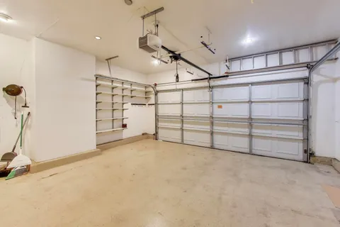 $449,000 | 25023 Round Barn Road, Plainfield, IL 60585