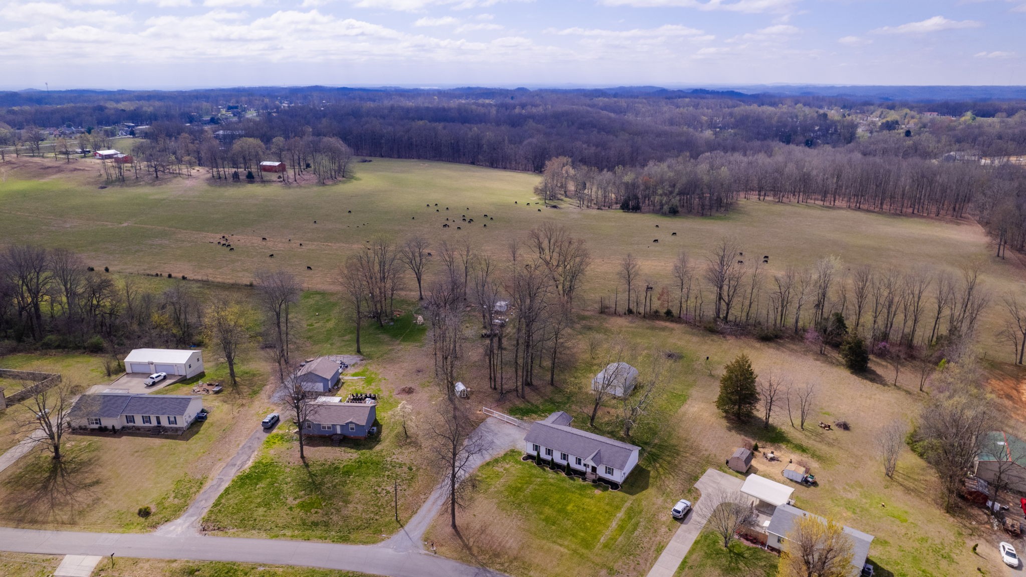 7563 South Swift Road Goodlettsville, TN 37072 - Photo 25 of 25 an aerial view of a house with yard swimming pool and mountain view