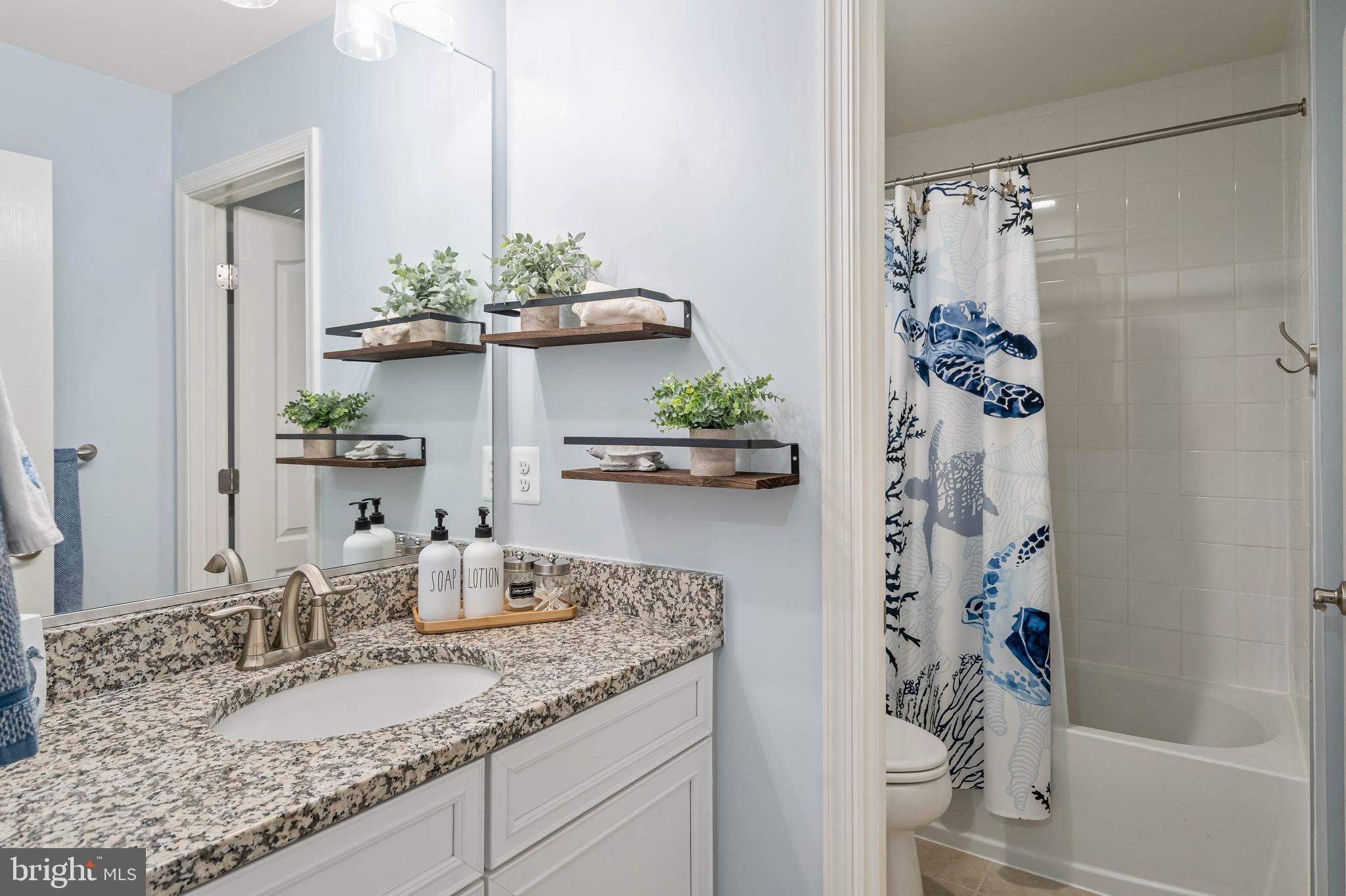 38053 Cross Gate Road Millville, DE 19967 - Photo 25 of 48 Primary Bathroom