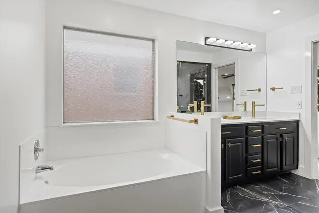 $509,900 | 13436 Moscow Trail, Austin, TX 78729