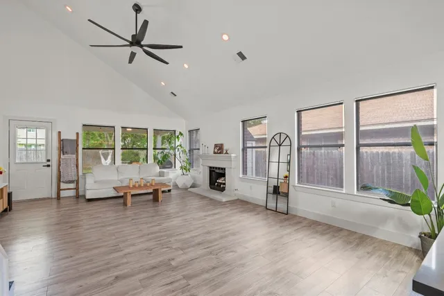 $509,900 | 13436 Moscow Trail, Austin, TX 78729