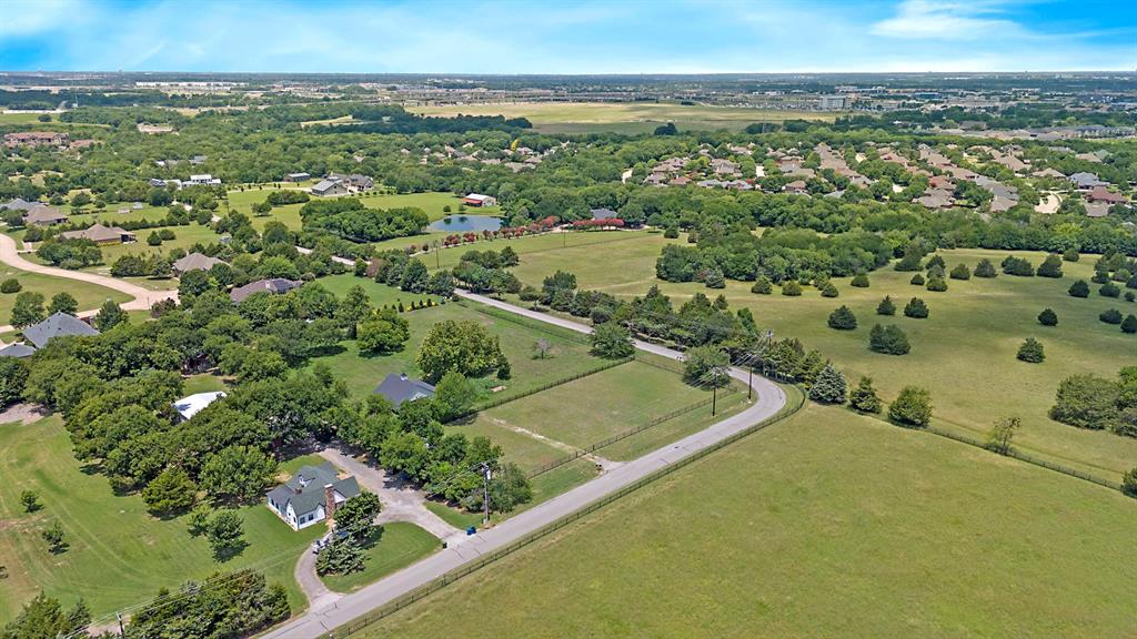 701 Meandering Way Fairview, TX 75069 - Photo 2 of 11