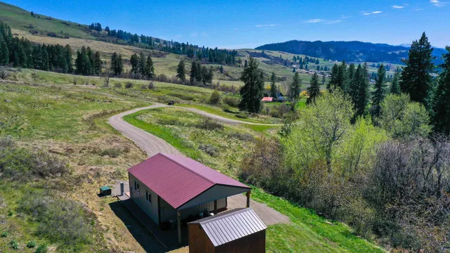 $460,000 | 2801 McNitt Road, Kettle Falls, WA 99141