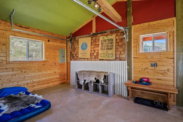 $460,000 | 2801 McNitt Road, Kettle Falls, WA 99141