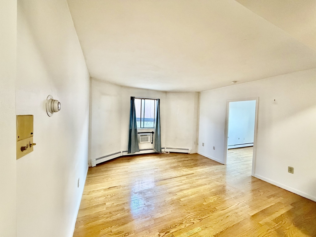 21 Billings Road, Unit 1 Quincy, MA 02171 - Photo 2 of 22