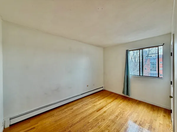 $1,880 | 21 Billings Road, Unit 1, Quincy, MA 02171