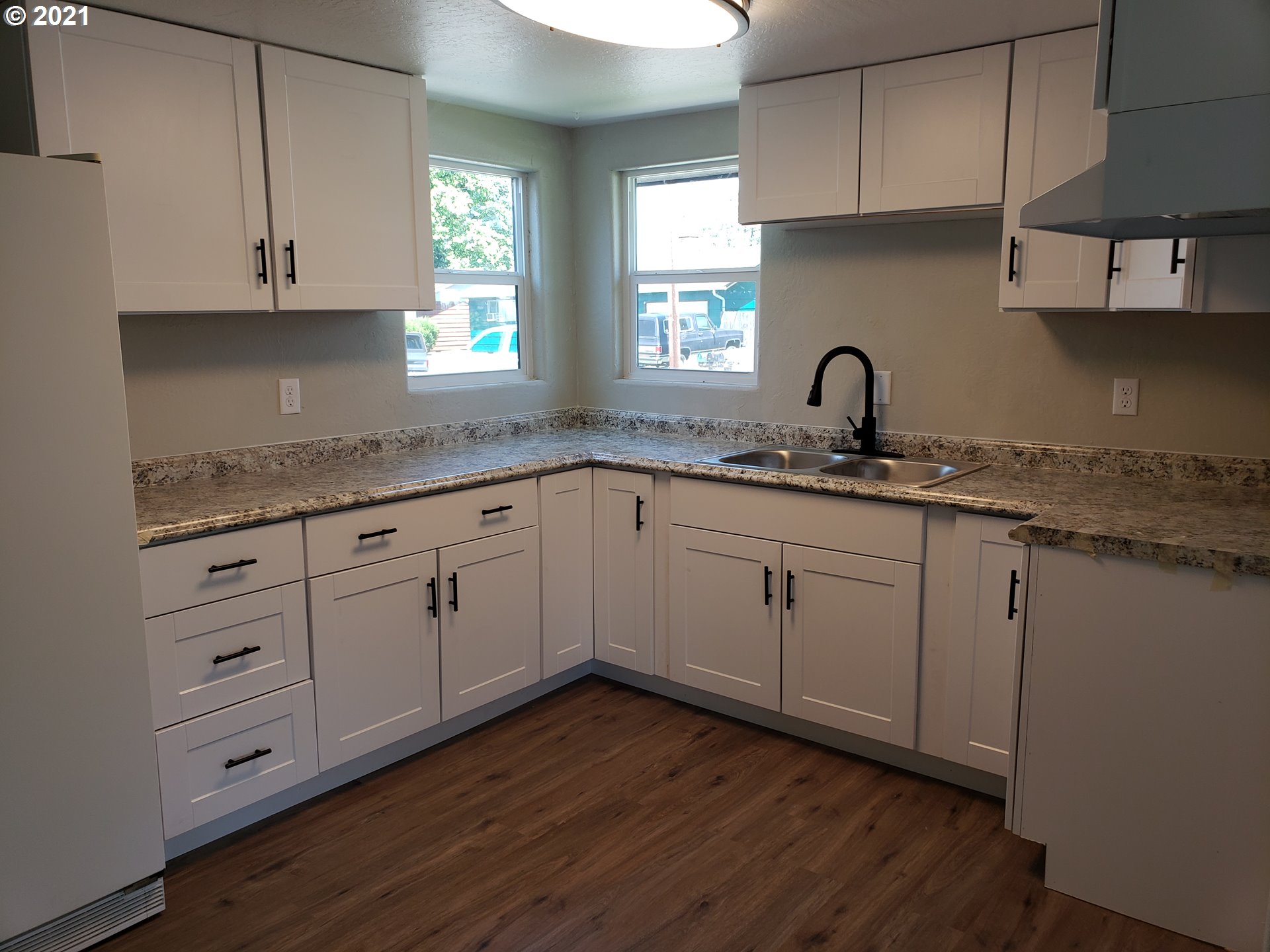 250 37th Street Springfield, OR 97478 - Photo 12 of 21