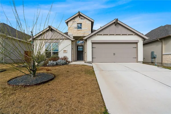 $2,500 | 209 Magdalene Way, Liberty Hill, TX 78642