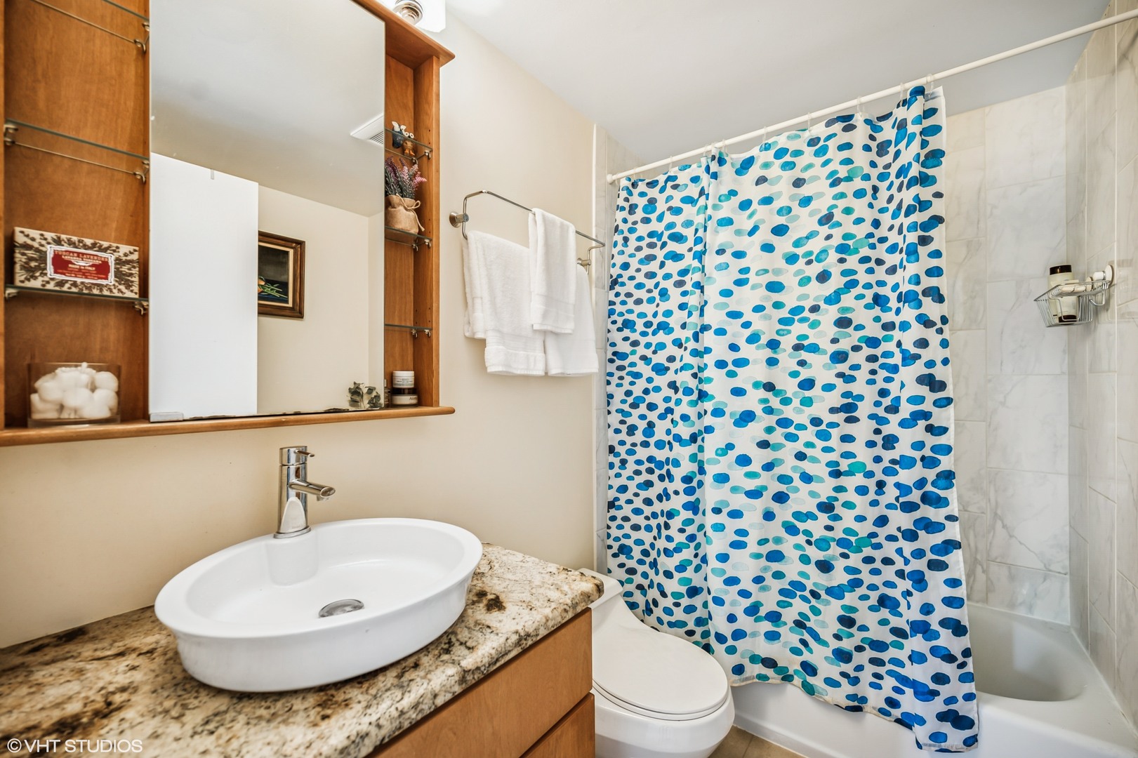 3845 Appian Way Glenview, IL 60025 - Photo 13 of 30