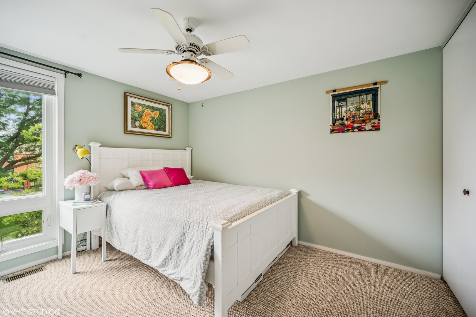 3845 Appian Way Glenview, IL 60025 - Photo 14 of 30