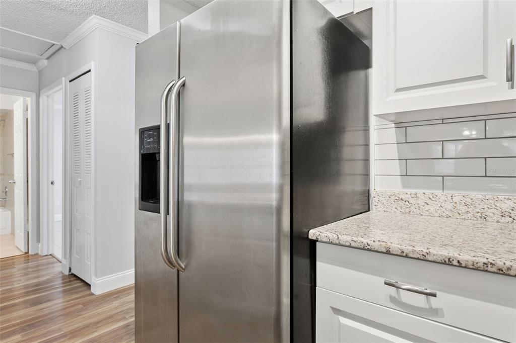10307 Councils Way Temple Terrace, FL 33617 - Photo 11 of 50 a bathroom with a granite countertop shower and a sink
