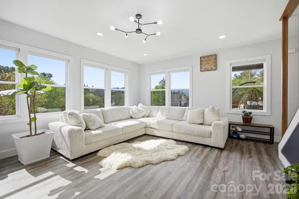 $585,000 | 30 1st Street, Canton, NC 28716