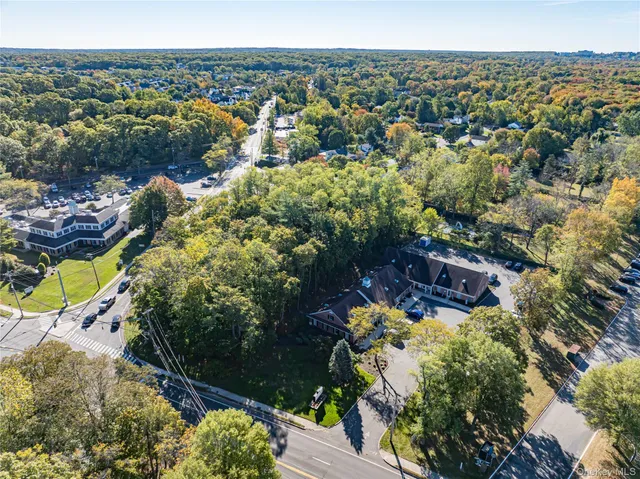 $1,100,000 | Middle Country Road, Smithtown, NY 11780