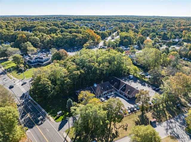 $1,100,000 | Middle Country Road, Smithtown, NY 11780