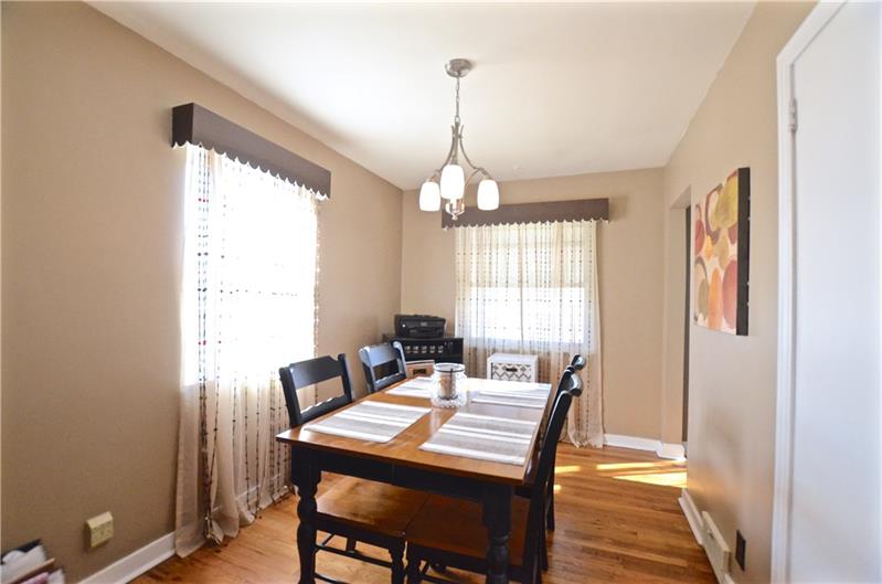313 McClelland Road Canonsburg, PA 15317 - Photo 8 of 24 Gallery Image 8