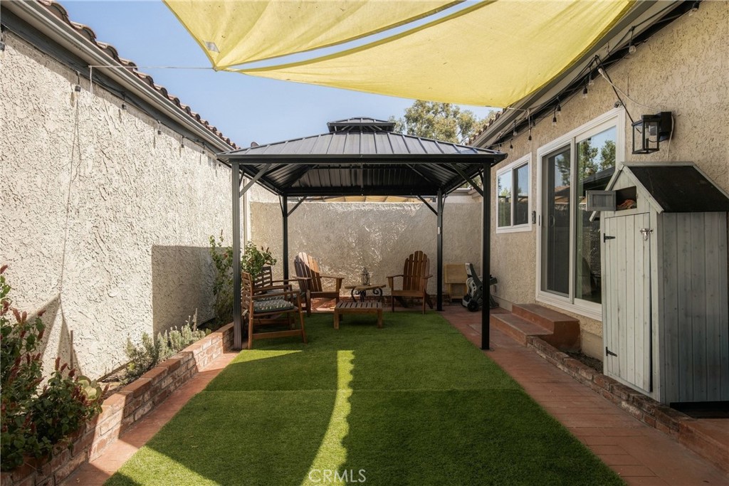 19565 Rinaldi Street, Unit 18 Porter Ranch, CA 91326 - Photo 27 of 31 Gallery Image 27