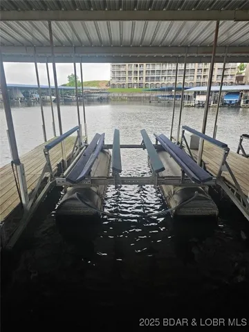 $335,000 | 4897 Bridgepointe Drive, Unit 141, Osage Beach, MO 65065