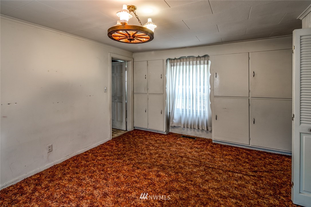 2341 Yew Street Road Bellingham, WA 98229 - Photo 14 of 31 Gallery Image 14