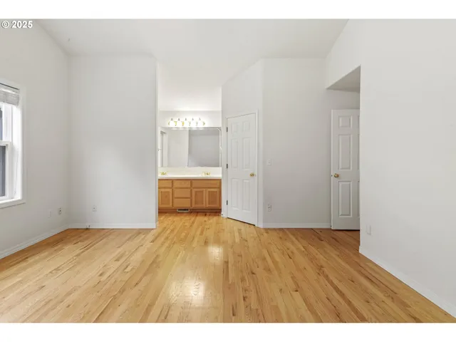 $585,000 | 15205 Northeast 20th Street, Vancouver, WA 98684