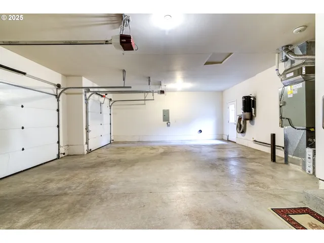 $585,000 | 15205 Northeast 20th Street, Vancouver, WA 98684