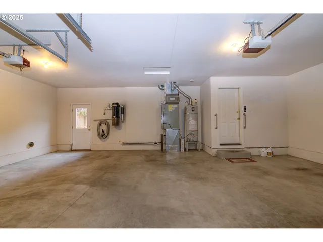 $585,000 | 15205 Northeast 20th Street, Vancouver, WA 98684